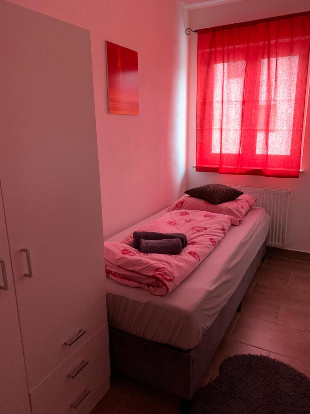 Zv-Scholtz Gaestehaus Eisenfelden Winhoring ภายนอก รูปภาพ